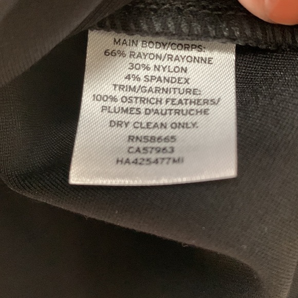 Halogen 🖤 Nordstrom Ostrich Feather Zig Zag Sweater Black Quarter Sleeve Top - Picture 11 of 15